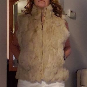 Fur vest
